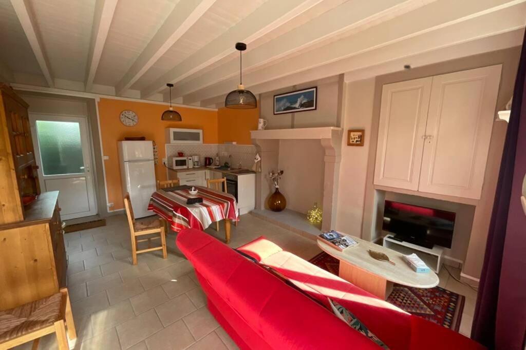 Gite En Cotentin Villa Etienville Exterior foto
